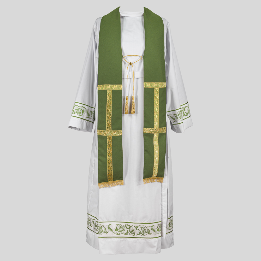 Camice con stola verde